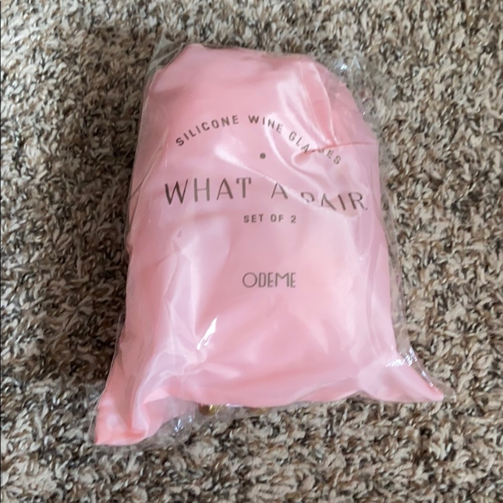 Set of 2 Silicone Wine Glasses